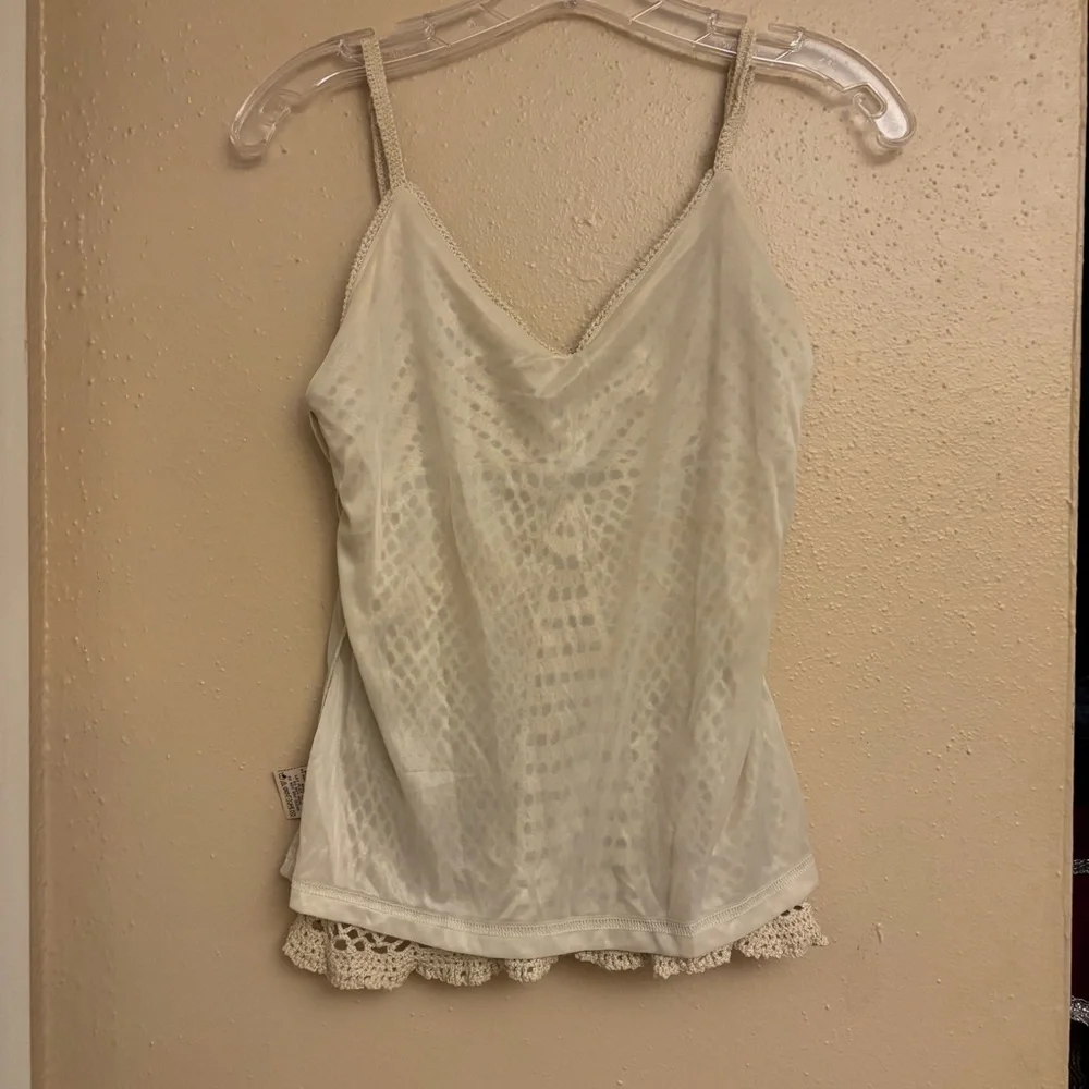 Faded Glory Crochet Cami - Picture 9 of 11